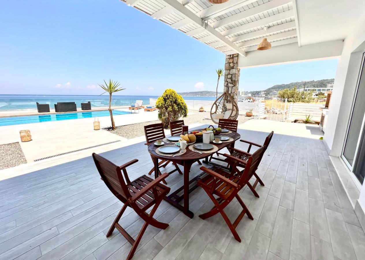 יאליסוס Vaso Beach Front Villa מראה חיצוני תמונה